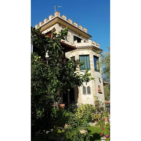 Dionisia Apartman